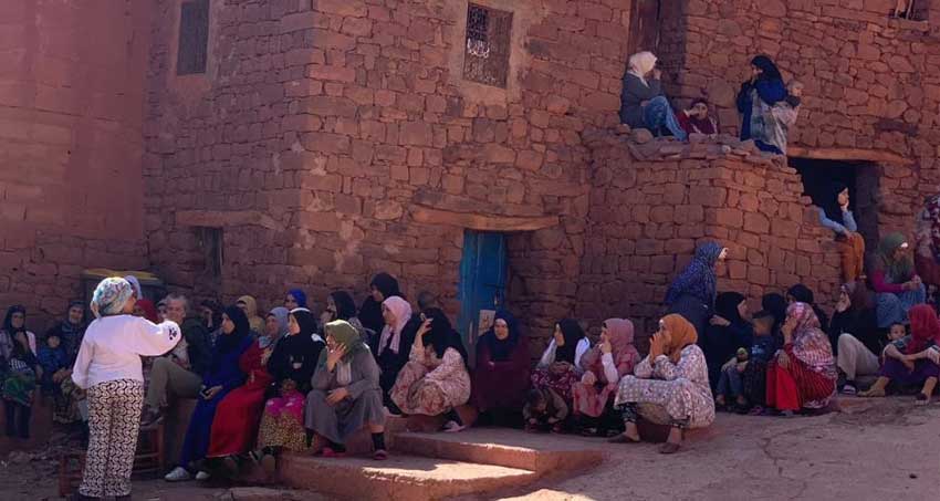 RENCONTRES AVEC LES POPULATIONS