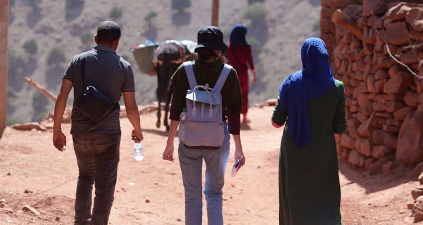 UN COLLÈGE ATTENDU sur le plateau de Timinkar